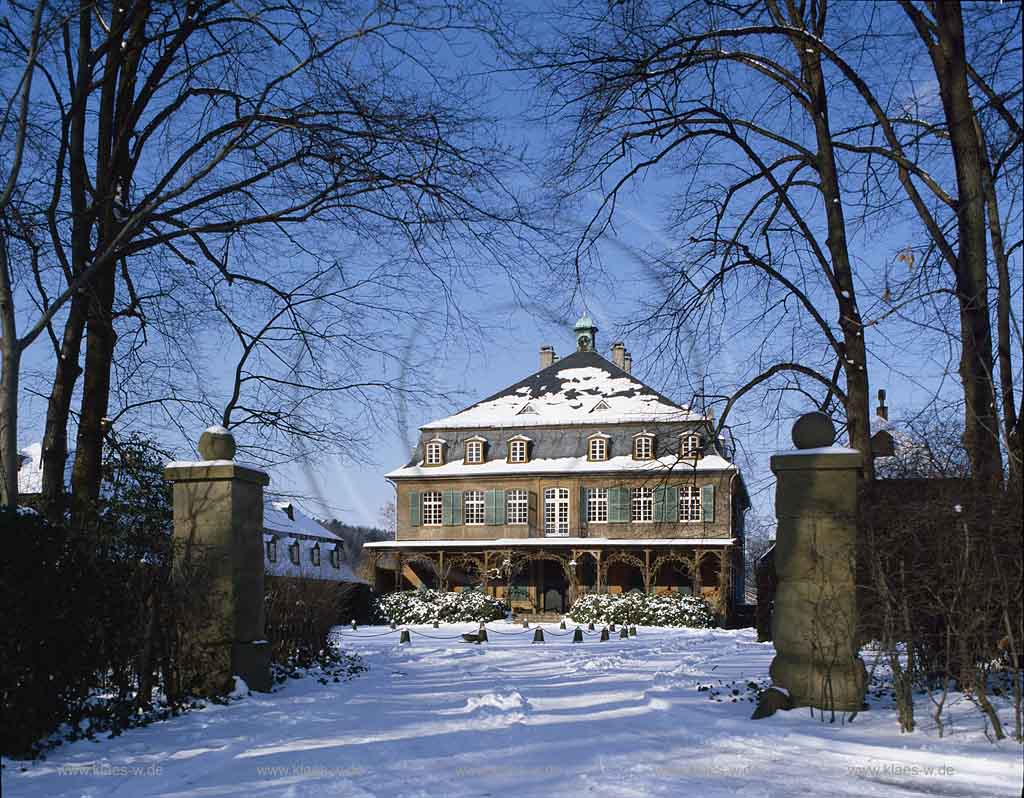 Leichlingen, Rheinisch-Bergischer Kreis, Blick auf Schloss, Haus Eicherhof im Winter