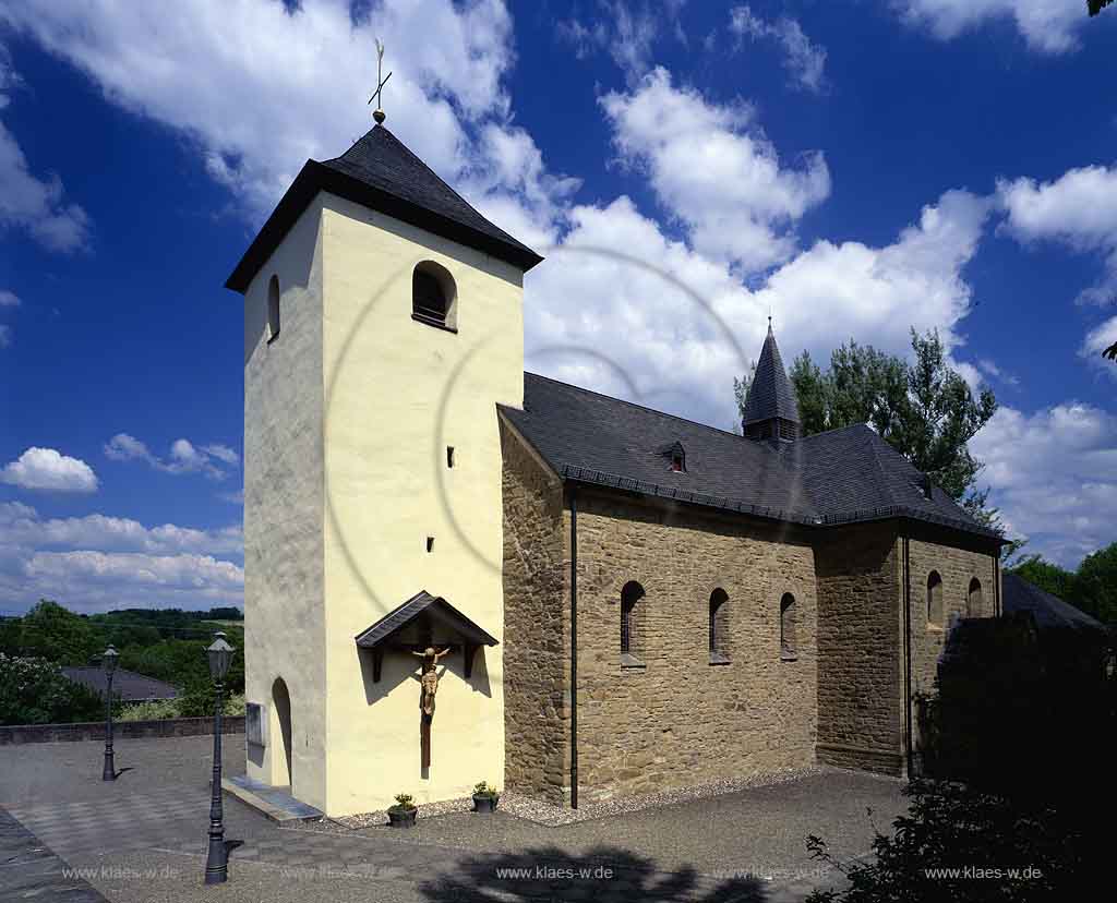 Much, Rhein-Sieg-Kreis, Blick auf Kreuzkapelle