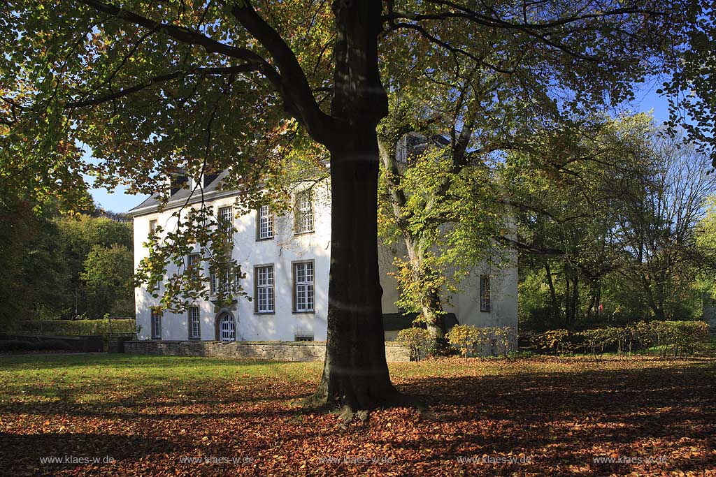 Velbert Neviges Schloss Hardenberg im Herbst