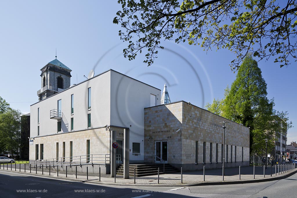 Wuppertal Barmen, Bergische Synagoge,  ist auch ein Zeichen fr das Weiterleben der juedischen Kultur in Deutschland; Wuppertal Barmen, synagogue Bergische Synagoge.