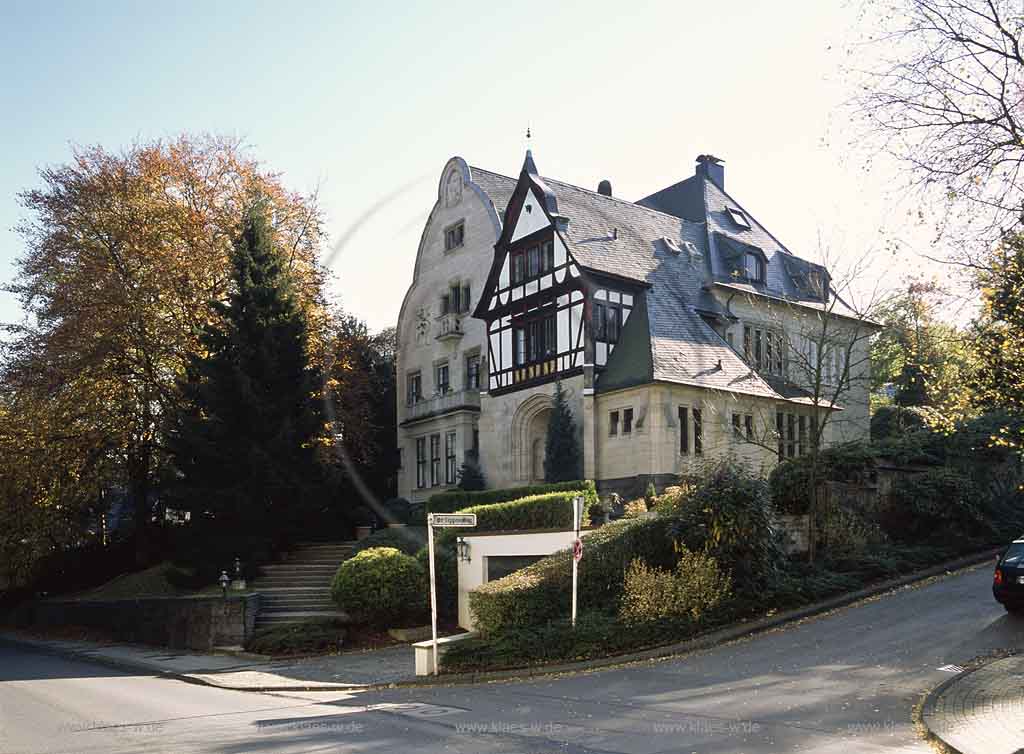 Elberfeld, Wuppertal, Regierungsbezirk Dsseldorf, Duesseldorf, Blick auf Villa im Briller Viertel, Dr. Tigges-Weg