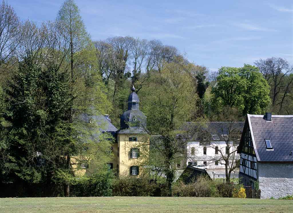 Elberfeld, Wuppertal, Regierungsbezirk Dsseldorf, Duesseldorf, Blick auf Schloss Luentenbeck, Lntenbeck, ehemaliger Rittersitz, Elberfeldschloss