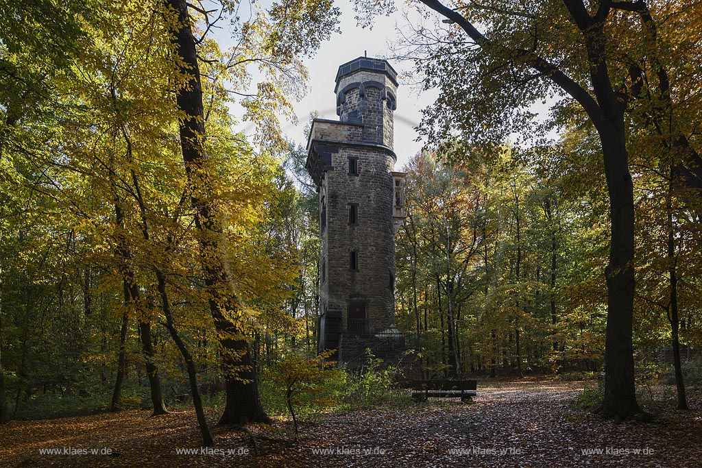 Wuppertal Elberfeld, Von-der-Heydt-Turm, ein Aussichtsturm, der 1892 aus Spendenmitteln des Elberfelder Bankiers "August Freiherr von der Heydt" im Stil der Deutsch-Renaissance errichtet wurde; Wuppertal Elberfeld, look-out Von-der-Heydt-Turm.