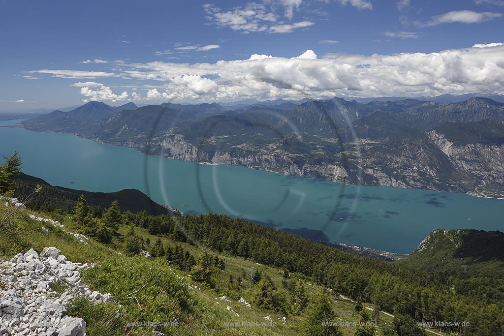 Blick von "Monte Baldo" ueber den Gardasee; View from "Monte Baldo" to Lake Garda.