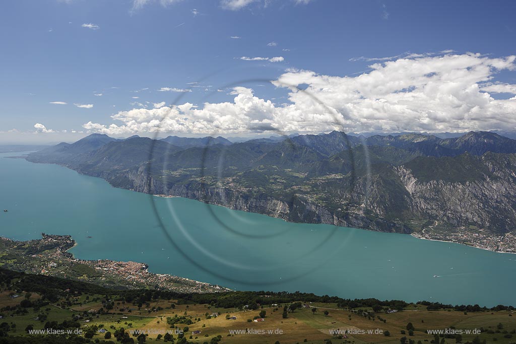 Blick von "Monte Baldo" ueber den Gardasee; View from "Monte Baldo" to Lake Garda.
