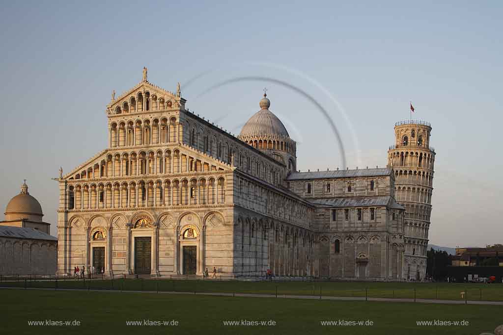 Pisa, Blick auf den Dom Santa Maria Assunt, Baptisterium und schiefem Turm von Pisa, Toskana, Tuscany