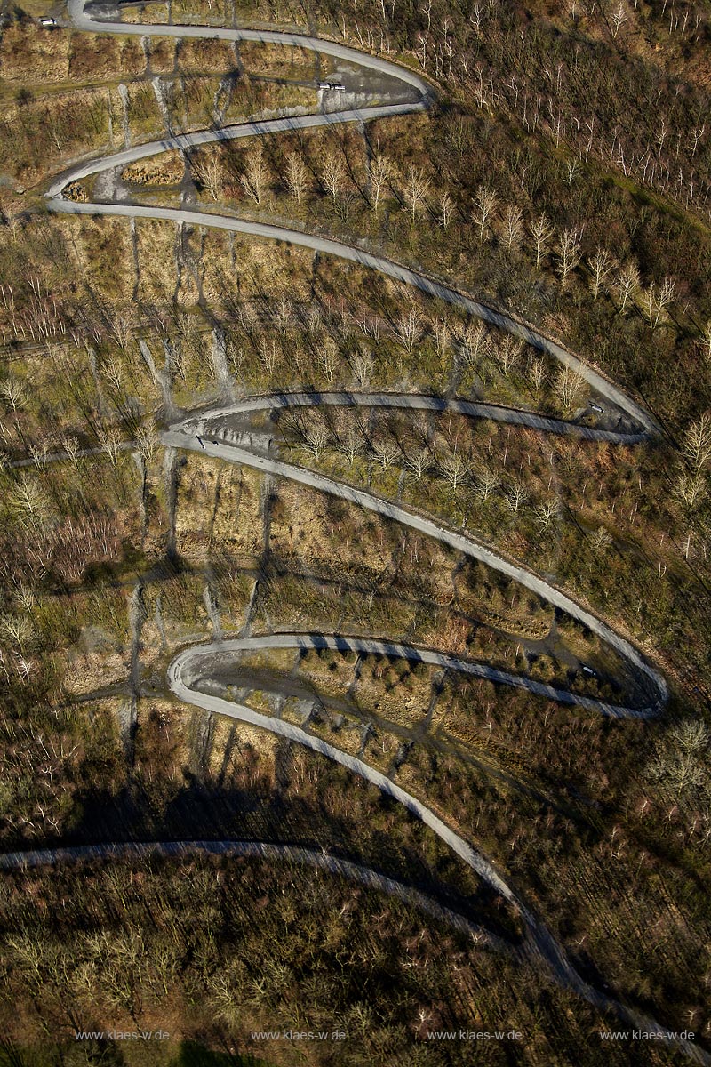 Serpentine, Tetraederweg Haldenaufgang,  Batenbrock, Bottrop, Ruhrgebiet, Nordrhein-Westfalen, Deutschland, Europa