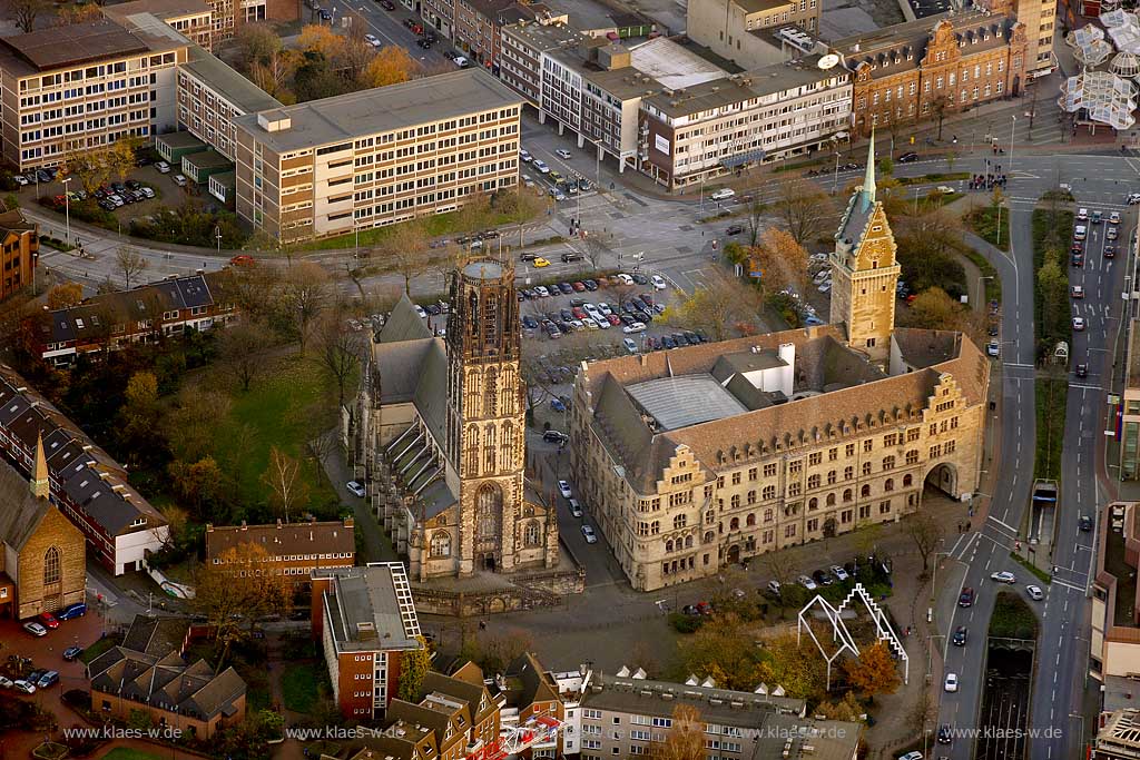 Luftbild, Duisburg, altes Rathaus, Salvatorkirche, Ruhrgebiet, Nordrhein-Westfalen, Germany, Europa