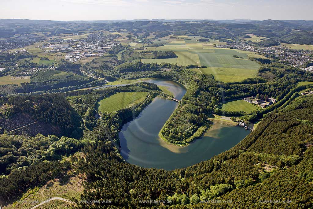 Ahausen, Ahauser Stausee, die Stauanlage  ist ein Stausee auf den Gebieten der Stadt Attendorn und der Gemeinde Finnentrop; Ahausen, barrier lake of Ahaus.