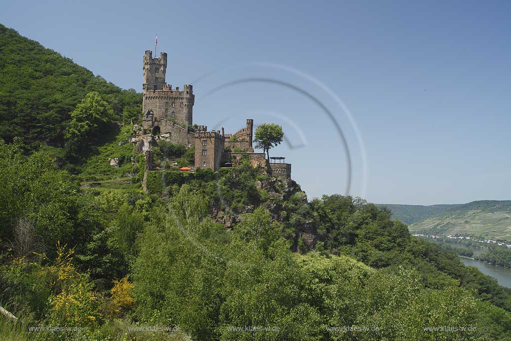 Niederheimbach Blick auf Burg Sooneck; View to castle Sooneck
