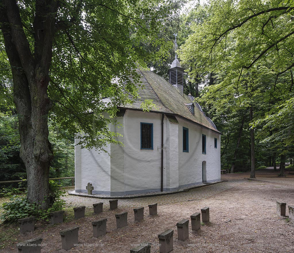 Viersen-Suechteln, Irmgardiskapelle, 1664 wurde die heutige Kapelle zu Ehren der Schutzheiligen Irmgard von Suechteln gebaut; Viersen-Suechteln, chapel Irmgardiskapelle, anno 1664.