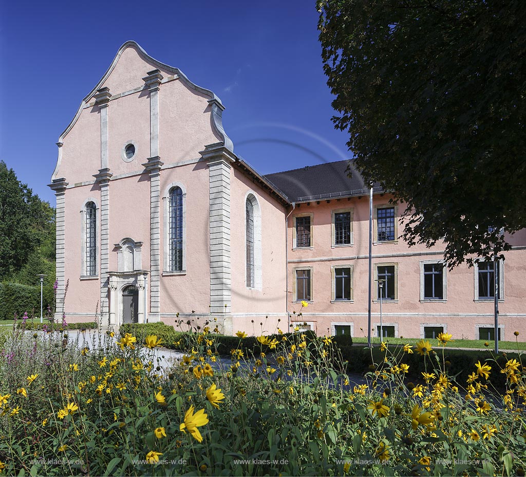 Marsberg Bredelar, Kloster Bredelar, das 1170 vom Koelner Erzbischof Philipp von Heinsberg gegruendet wurde; Marsberg Bredelar, abbey Kloster Bredlar.