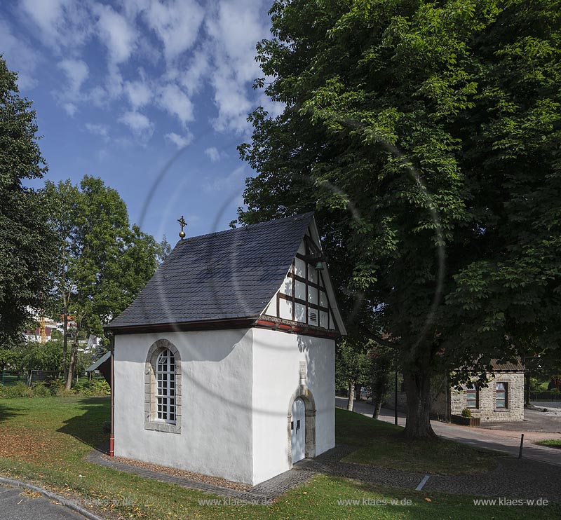 Marsberg Niedermarsberg, Josefskapelle, aeltestes Gebaeude in Niedermarsberg aus dem Jahr 1710; Marsberg Niedermarsberg, chapel Josefskapelle.