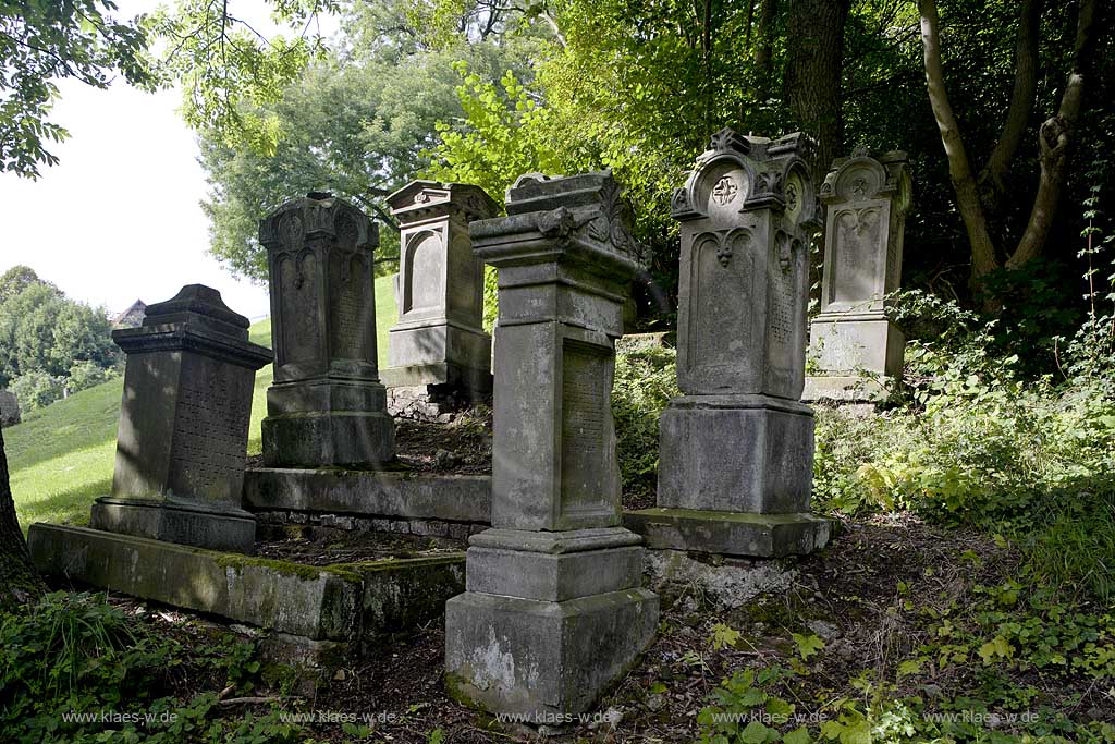 Marsberg, Obermarsberg, Hochsauerlandkreis, Blick auf alten juedischen, jdischen Friedhof, Sauerland