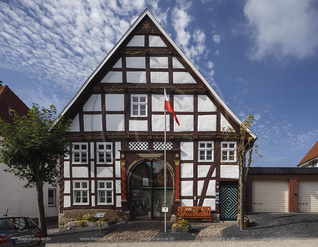 Marsberg Obermarsberg, Haus Boettcher, das aelteste Haus von Marsberg,  1589 wurde das Haus von Johann Mertens sen. erbaut und steht unter Denkmalschutz; Marsberg Obermarsberg, house Haus Boettcher.