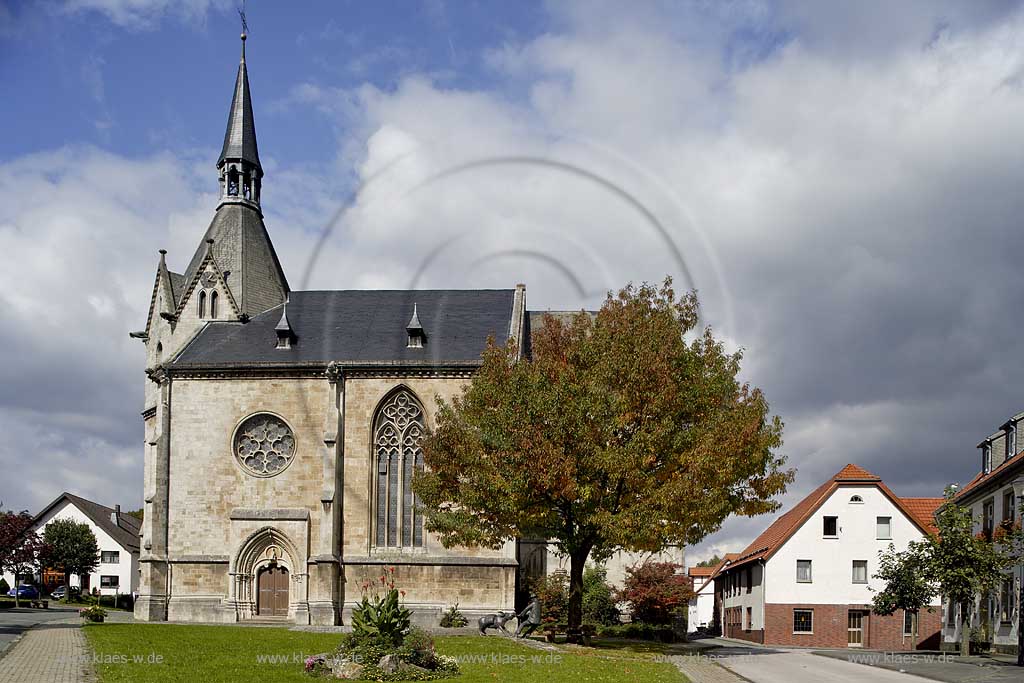 Marsberg, Obermarsberg, Hochsauerlandkreis, Blick auf Nikolaikirche, Sauerland