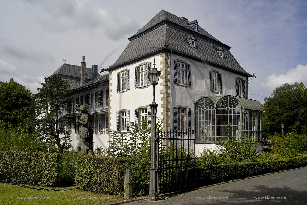 Warstein, Kreis Soest, Blick auf Haus Kupferhammer, Sauerland