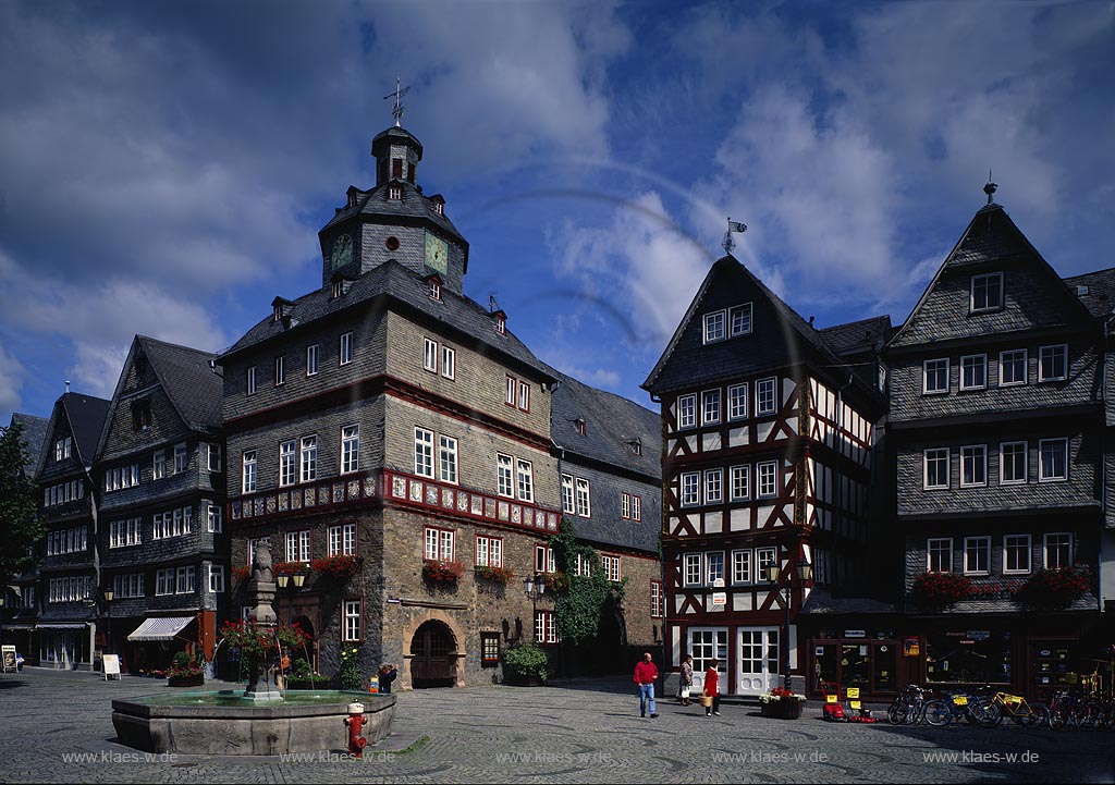 Herborn, Lahn-Dill-Kreis, Blick auf Markt, Rathaus und Brunnen, Hessen, Westerwald