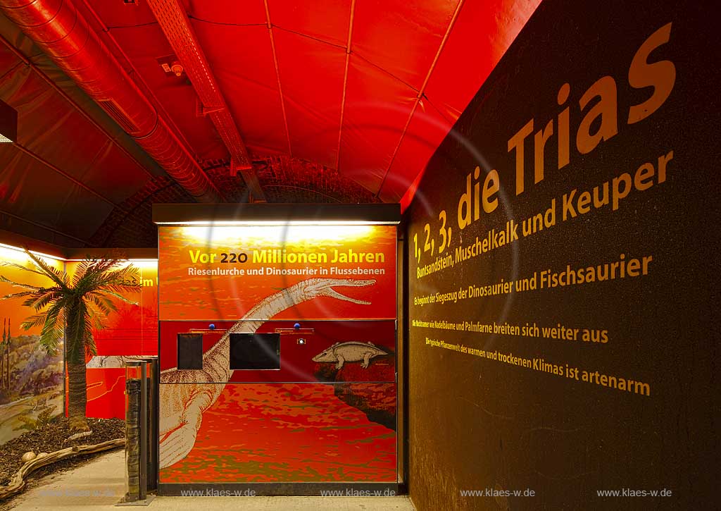 Wuelfrath, Erlebnis Steinbruch Schlupkothen Zeittunnel, Zeit Trias; adventure stone quarry Schulpkothen time tunnel