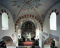 Lieberhausen, Gummersbach, Oberbergischer Kreis, Bergisches Land, Blick in Spätromanische Pfeilerbasilika, Bunte Kerke, Bunte Kirche  