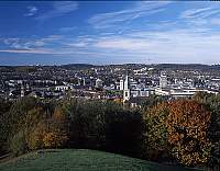 Elberfeld, Wuppertal, Regierungsbezirk Düsseldorf, Duesseldorf, Panoramablick auf die Stadt im Fruehherbst, Frühherbst