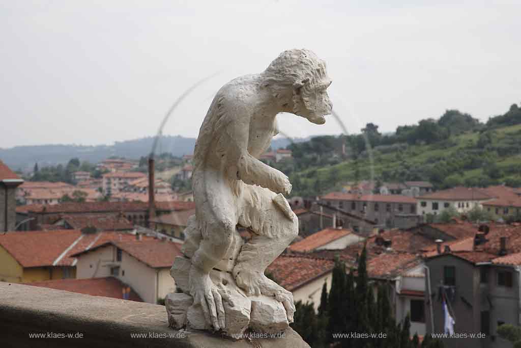 Collodi, Blick auf Collodi ber Statue, Toskana, Tuscany 