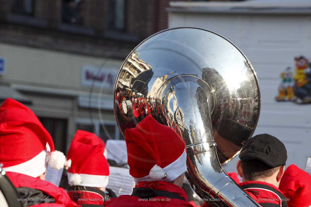 Koeln Ehrenfeld, Karneval Veedelszug am Veilchendienstag; Cologne carnival