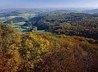 Dautphetal, Damshausen, Blick vom Rimergturm auf Landschaft in Richtung Marburg, Landkreis Marburg-Biedenkopf, Hessen, Westerwald